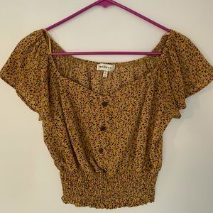 Monteau Small Off the Shoulder Crop
